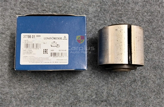 Cao su càng A Cong Mercedes W205/W253