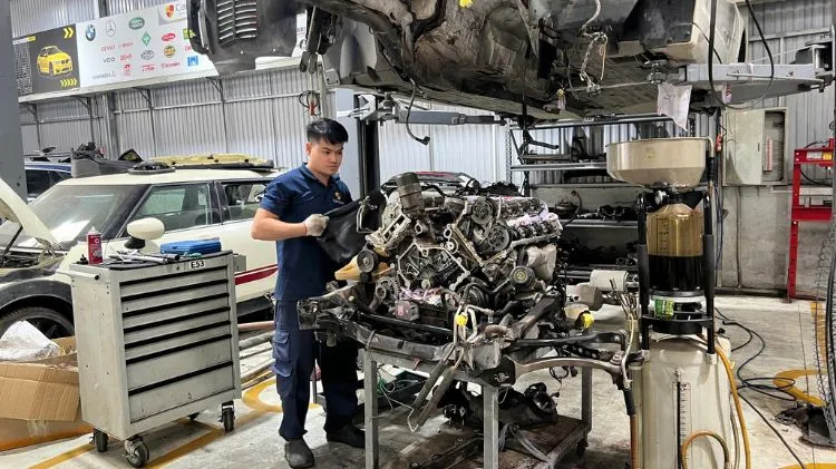 Dấu hiệu nhận biết xe cần bảo dưỡng ngay sau Tết