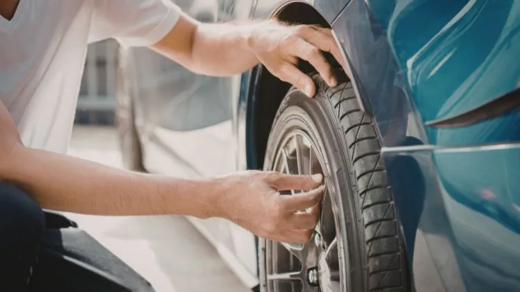 Checklist 10 bước tự kiểm tra xe sau kỳ nghỉ dài